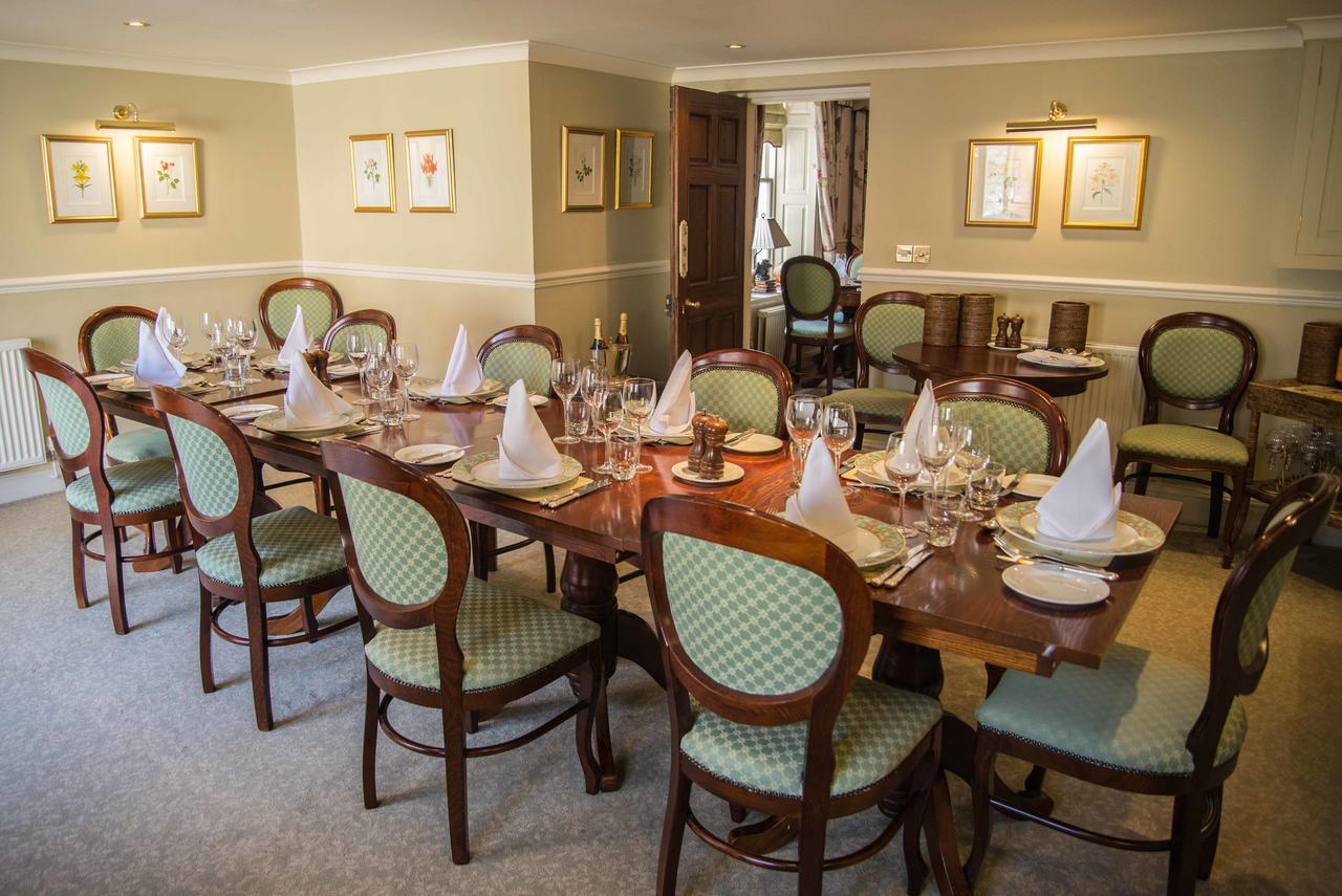 Riverside House Hotel 애쉬본 외부 사진